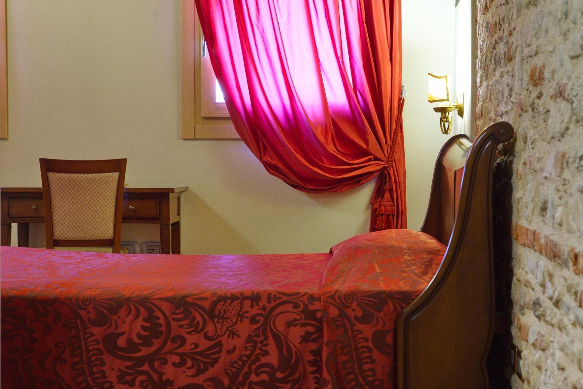 Hotel Asolo Δωμάτιο φωτογραφία