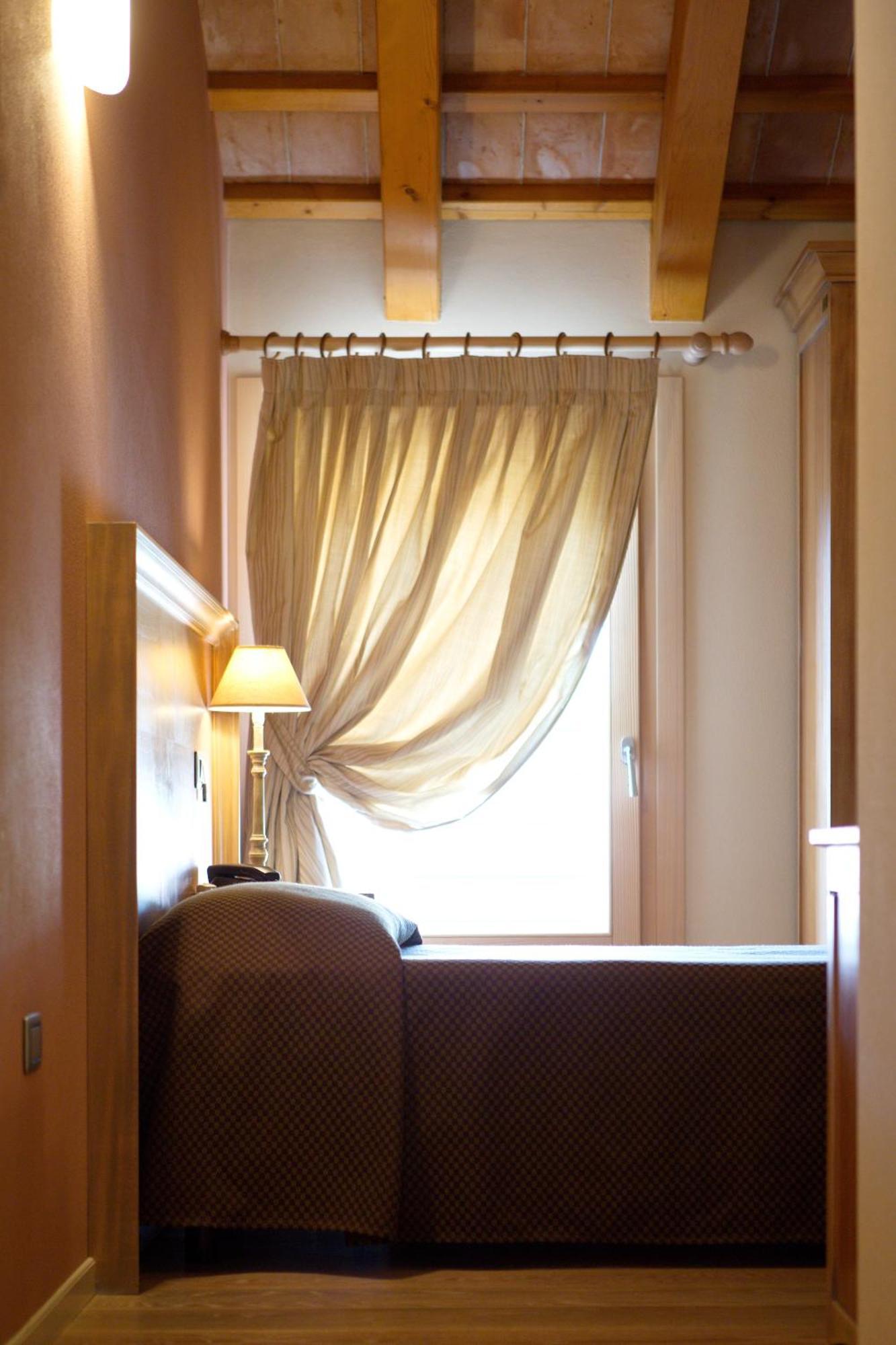 Hotel Asolo Δωμάτιο φωτογραφία